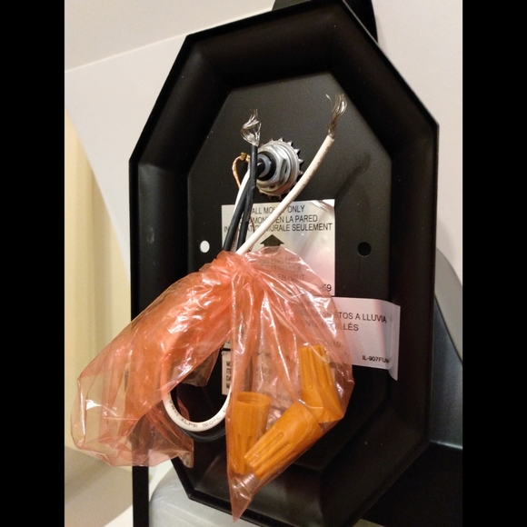 Ashley Harbour 'Riley' Outdoor Wall Light *NEW* - Picture 11 of 12